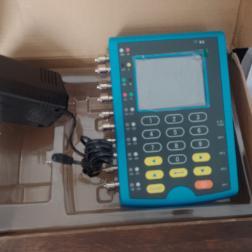 CONTEC-Simulador de Paciente de Temperatura